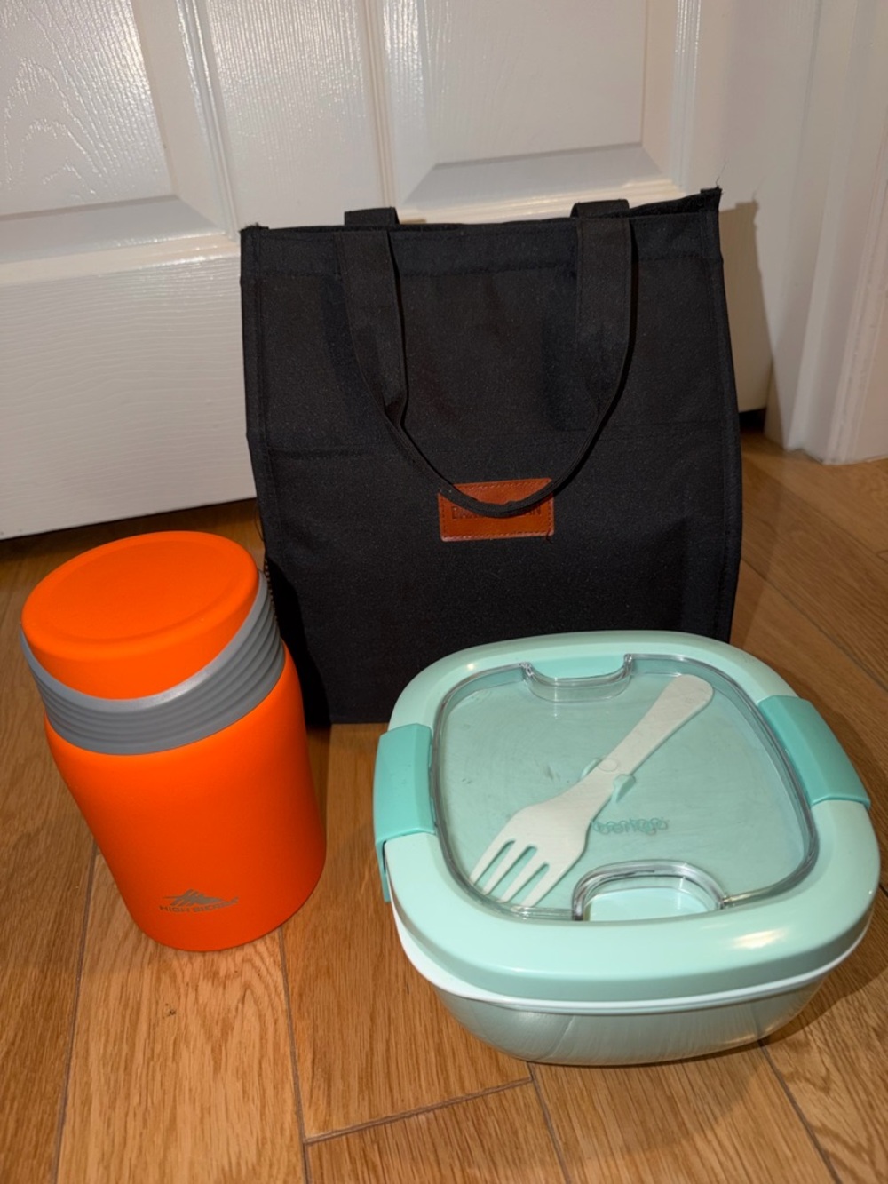 bundle of lunch box set